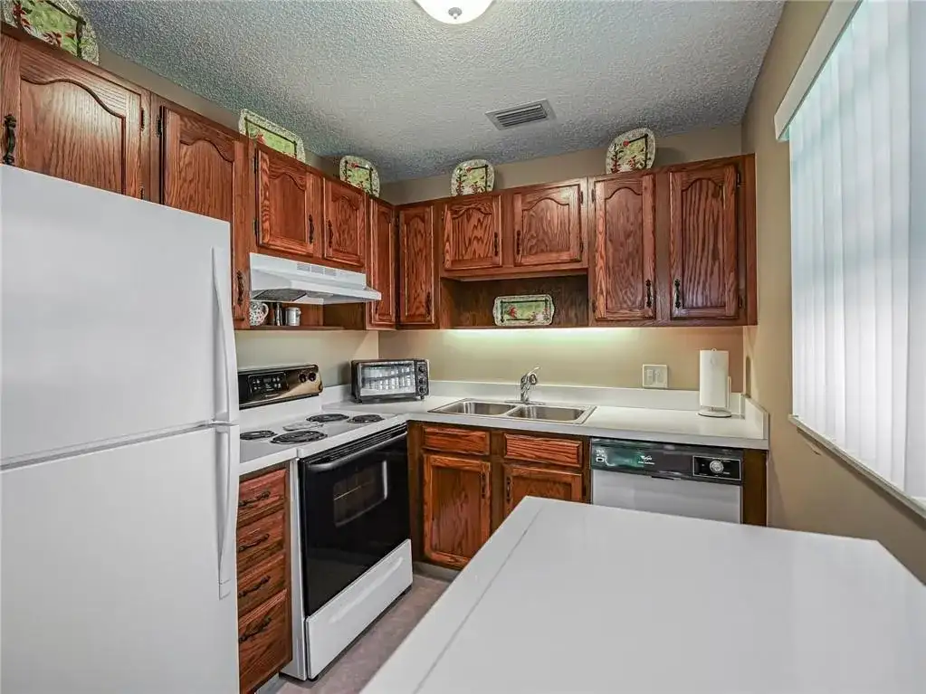 35 Vista Gardens Trail # 205, Vero Beach FL 32962 photo 4
