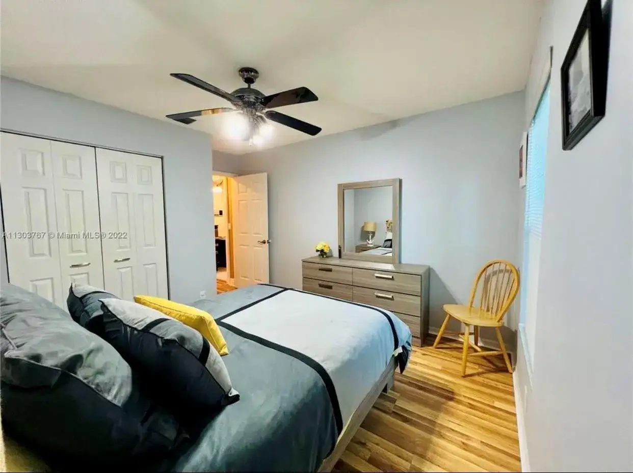 6972 NW 19th Street, Margate FL 33063 photo 3