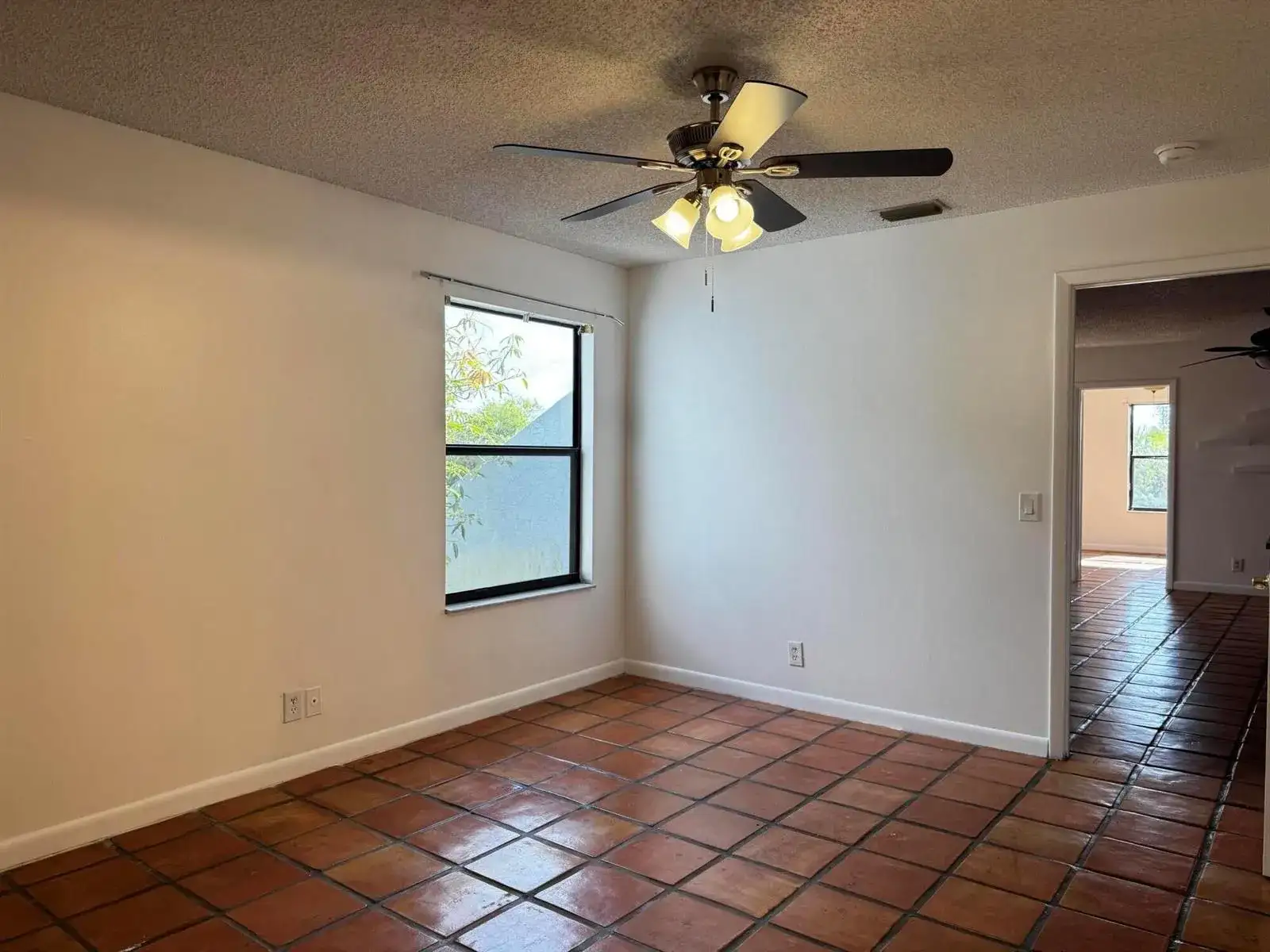 24 Crossings Circle # H, Boynton Beach FL 33435 photo 3