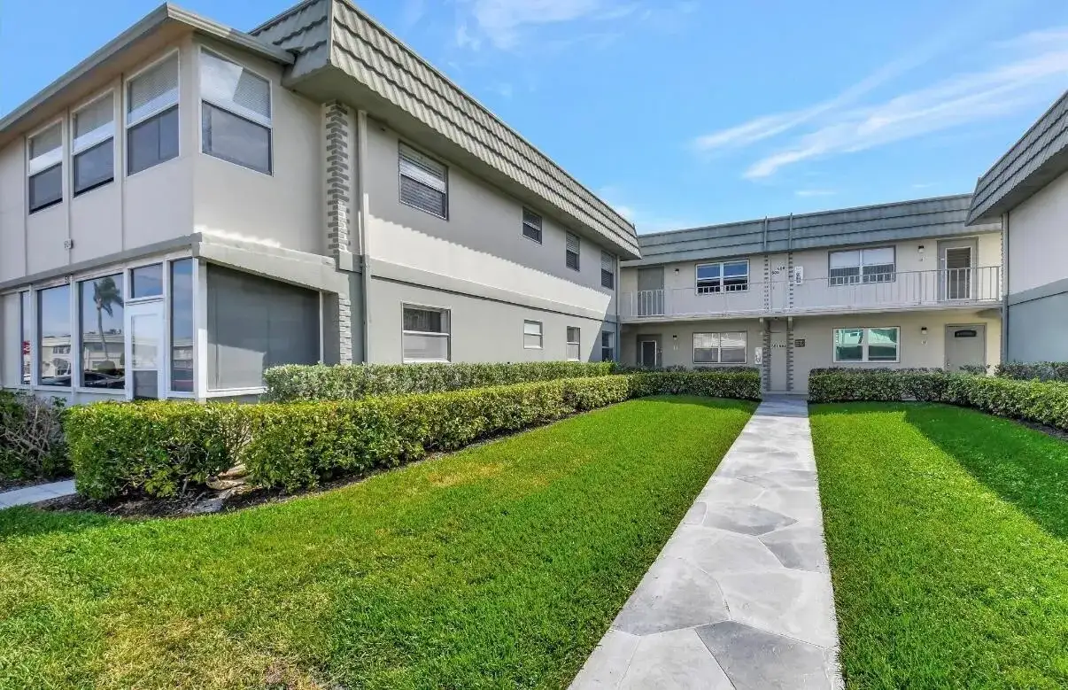 581 Monaco Boulevard # 581, Delray Beach FL 33446
