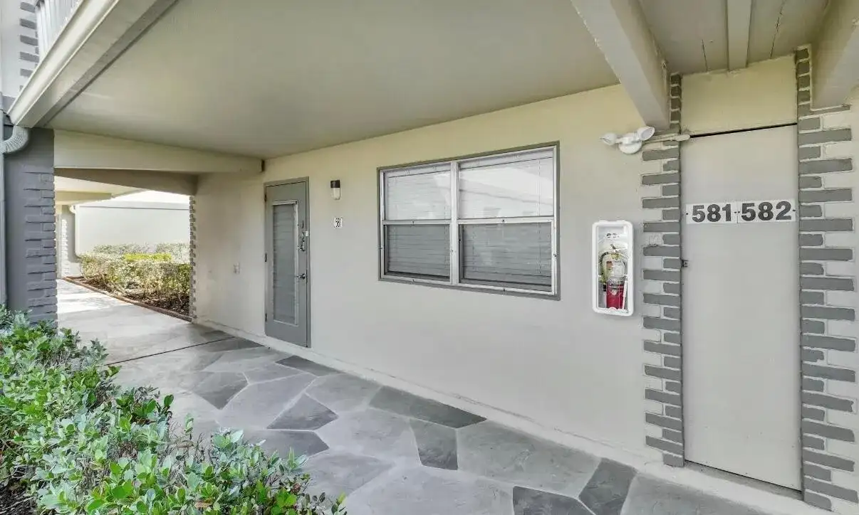 581 Monaco Boulevard # 581, Delray Beach FL 33446 photo 3