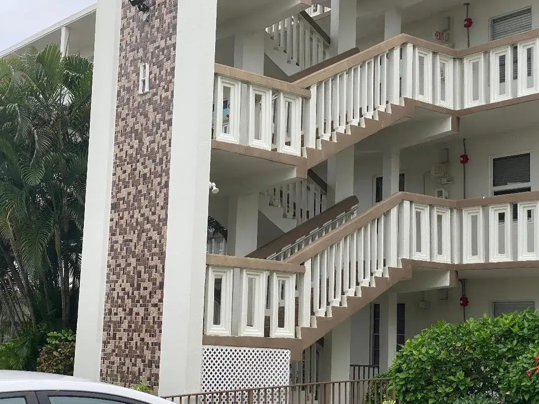 4096 Westbury H # 4096, Deerfield Beach FL 33442 photo 5