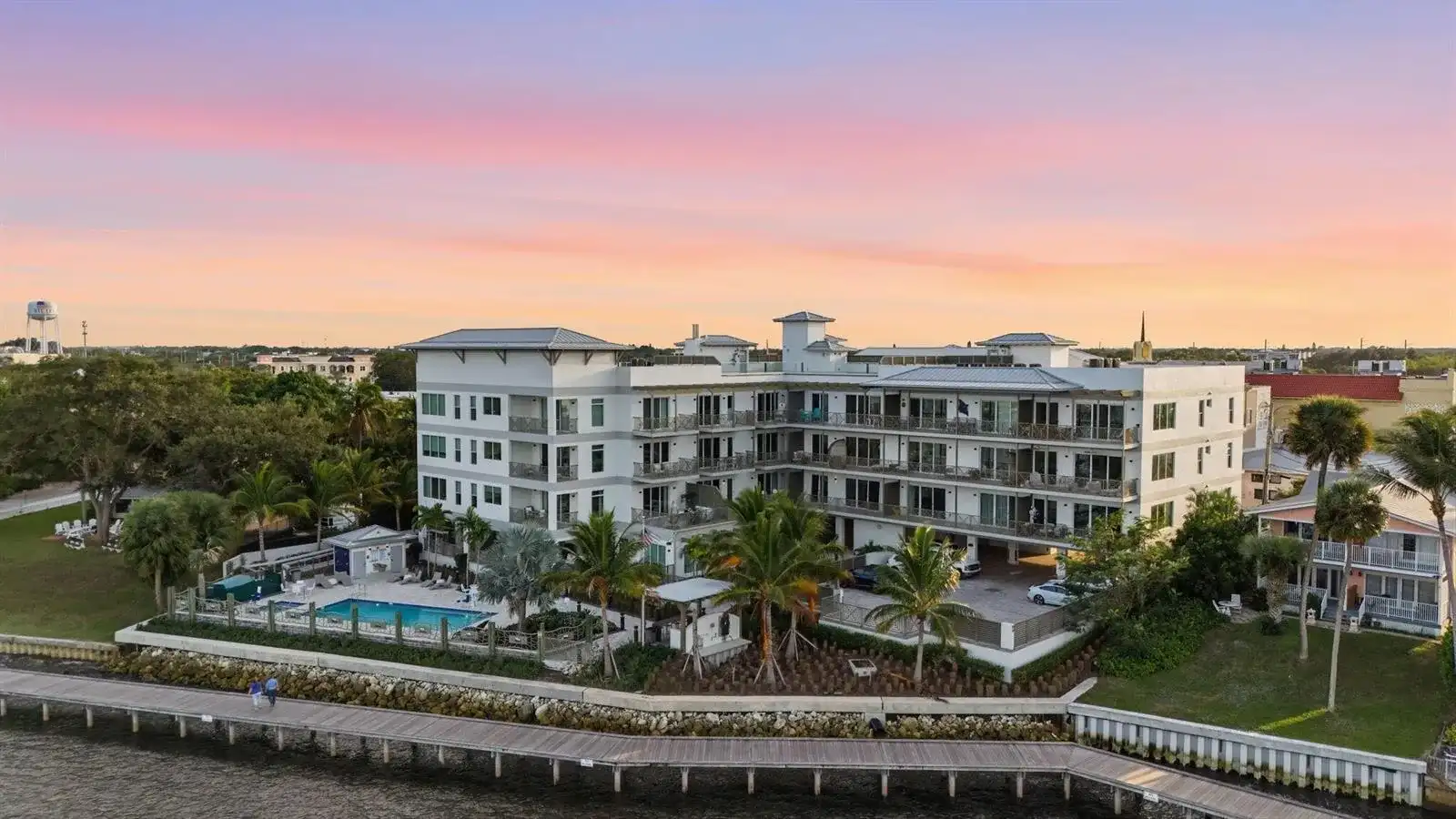 41 SW Seminole Street # 204, Stuart FL 34994