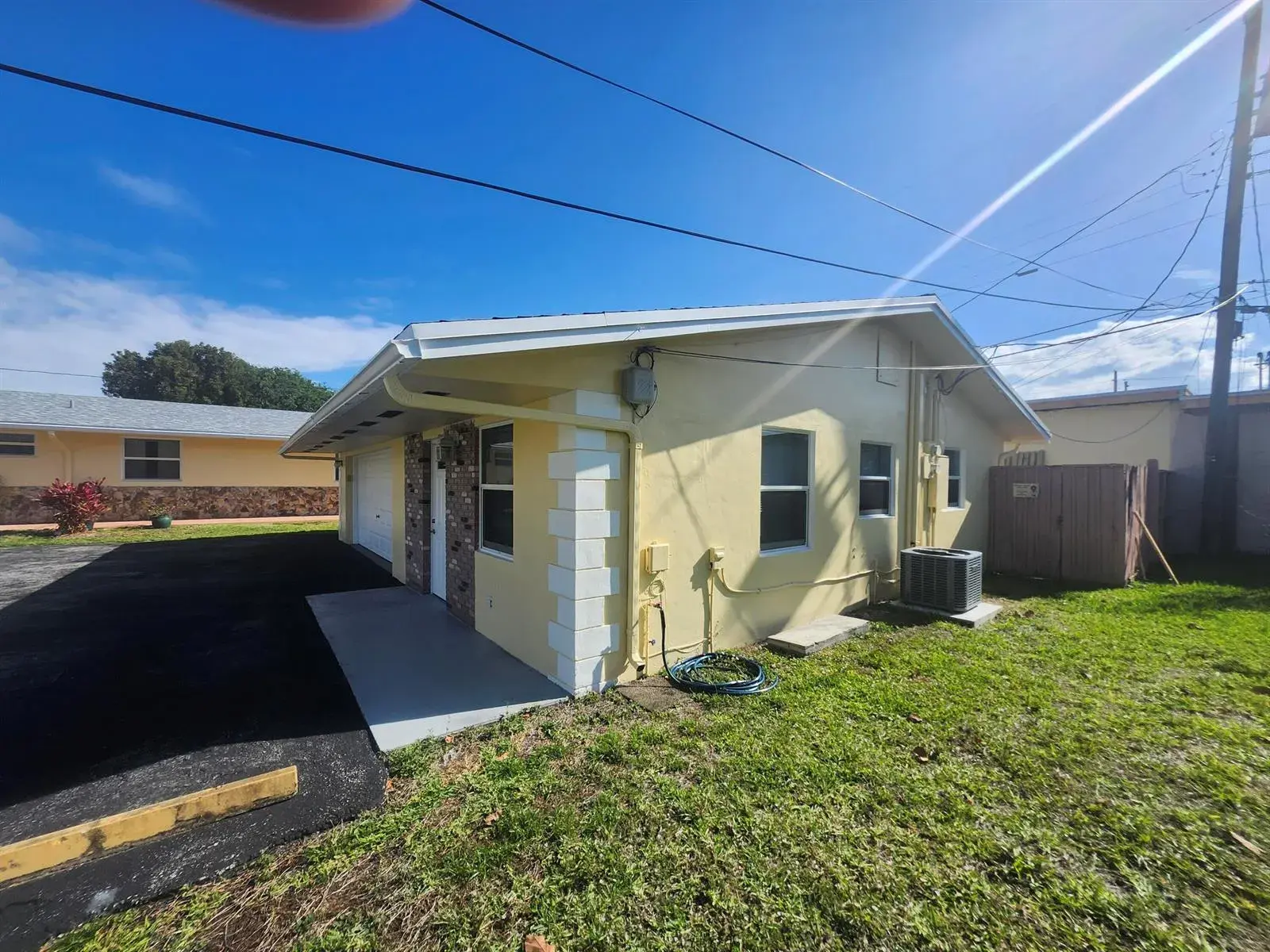 511 N 60th Way, Hollywood FL 33024