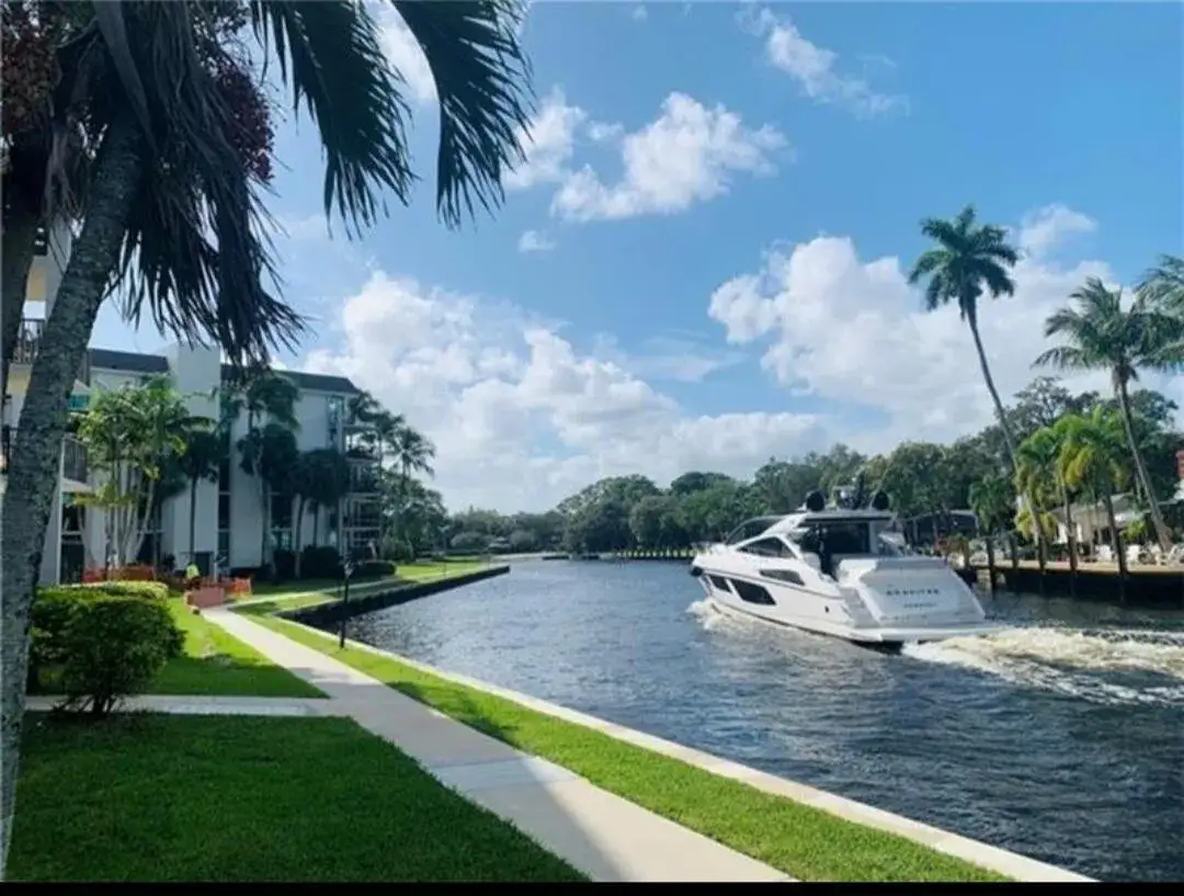 900 River Reach Drive # 312, Fort Lauderdale FL 33315