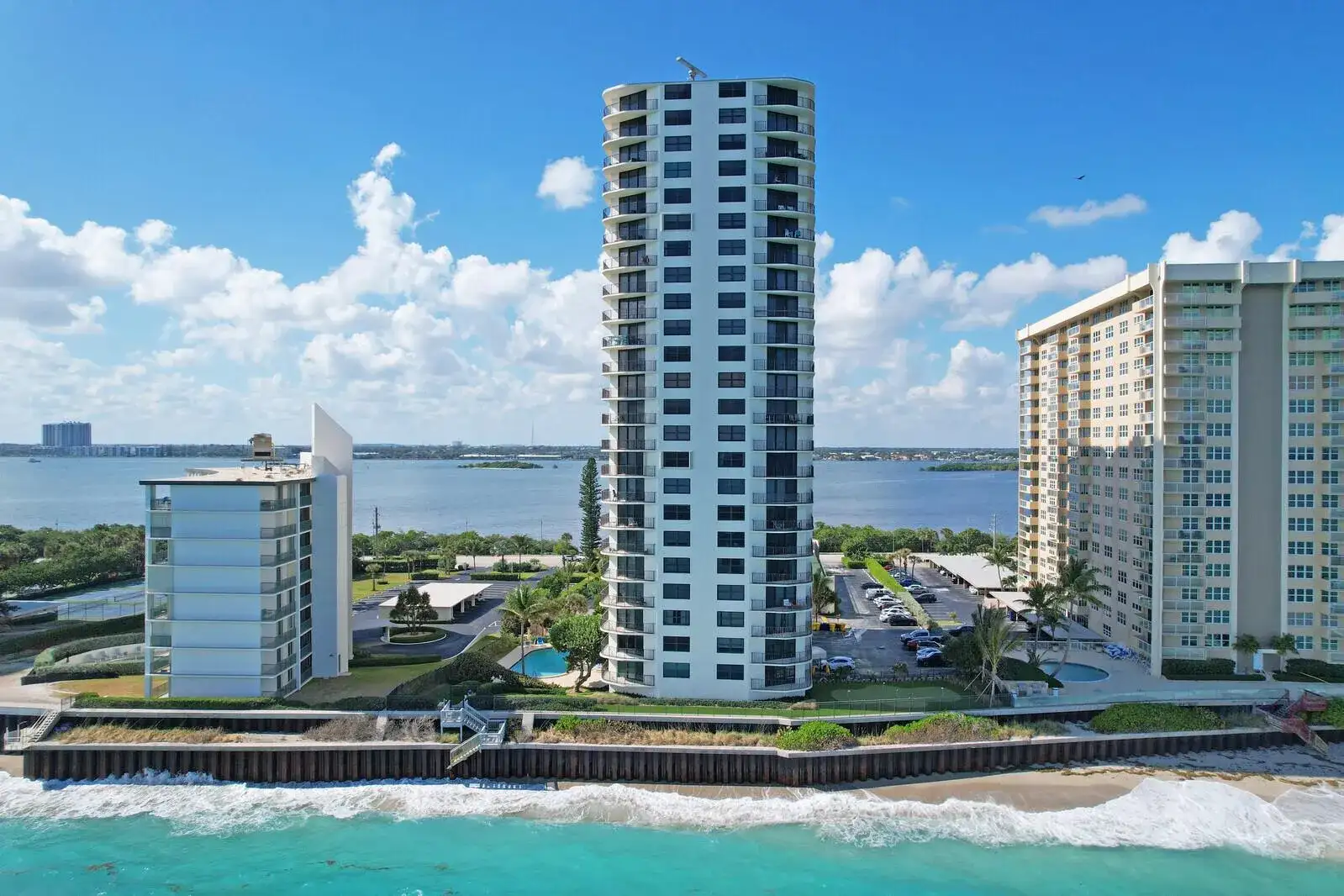 5420 N Ocean Drive # 1803, Singer Island FL 33404 photo 4