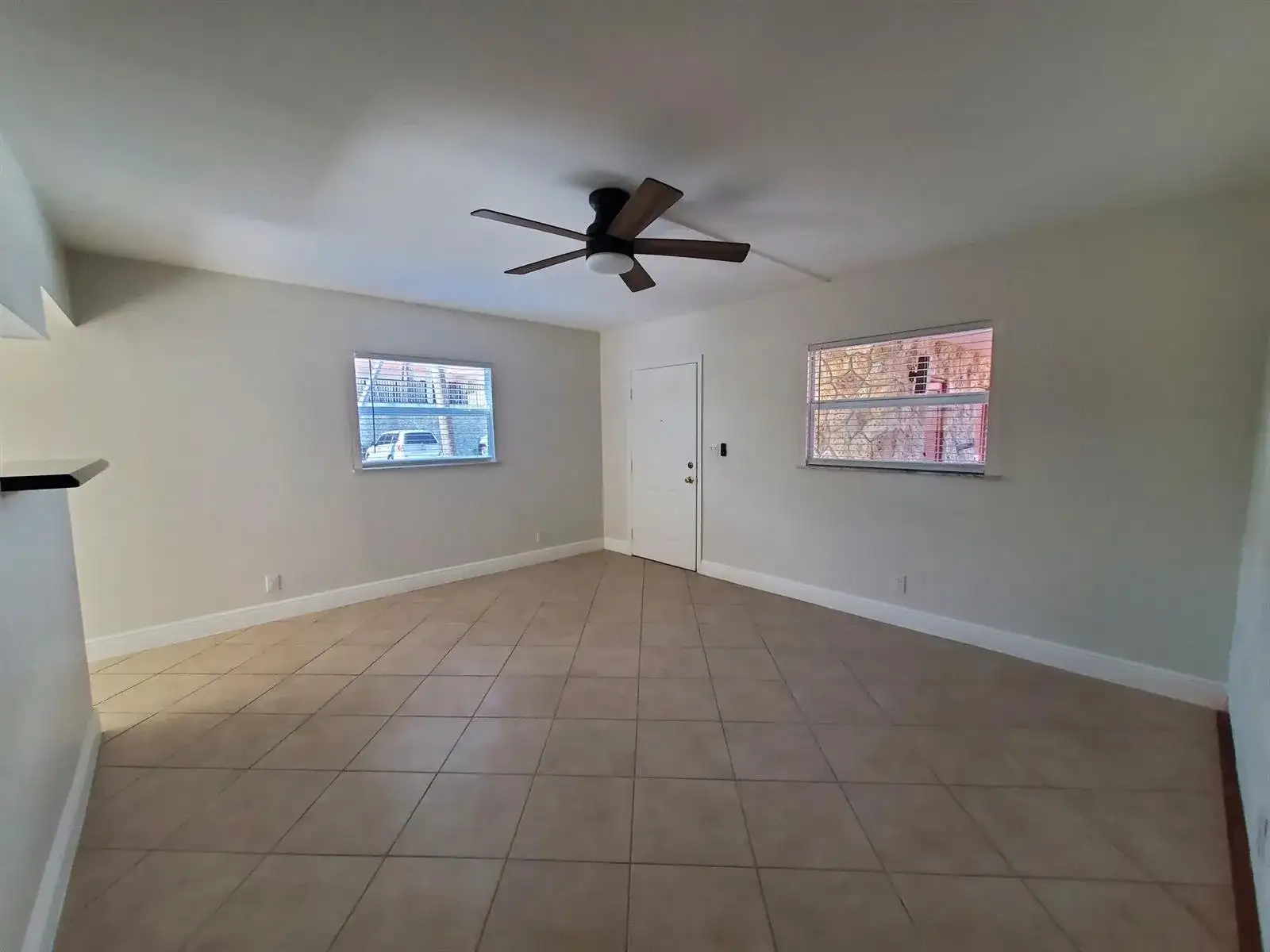 313 SW 1st Court SW # 4, Pompano Beach FL 33060 photo 5