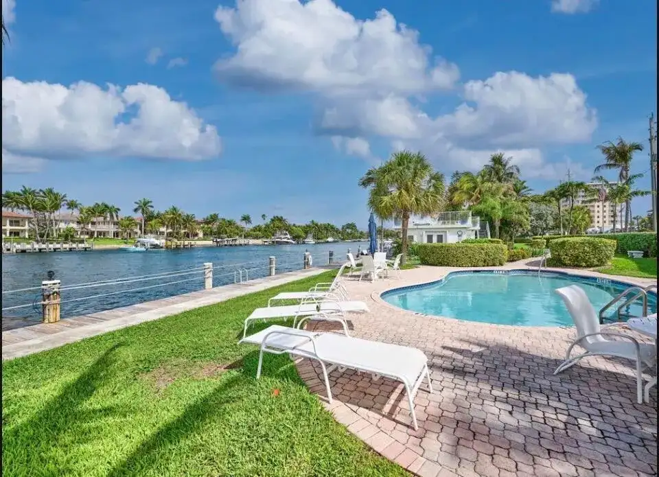 1043 Hillsboro Mile # 21c, Hillsboro Beach FL 33062 photo 4