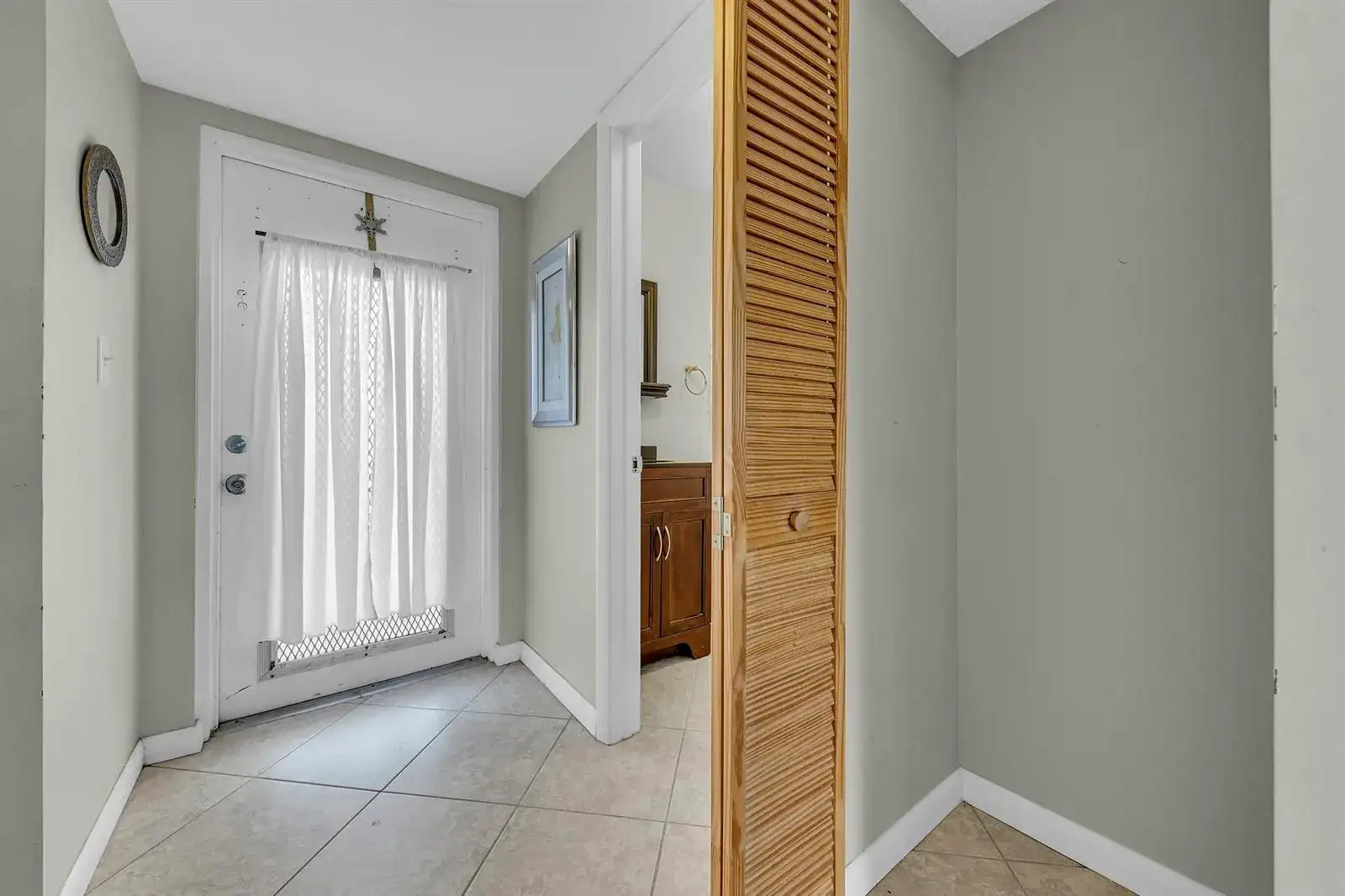 9401 Sunrise Lakes Boulevard # 311, Sunrise FL 33322 photo 3