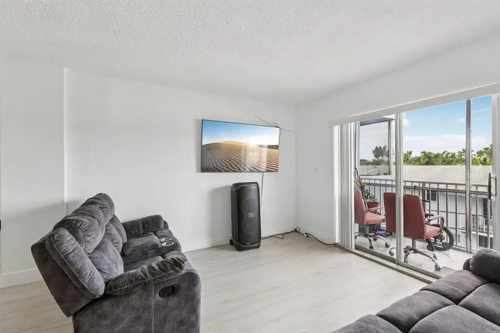 1735 NE 164th Street # 304, North Miami Beach FL 33162 photo 4