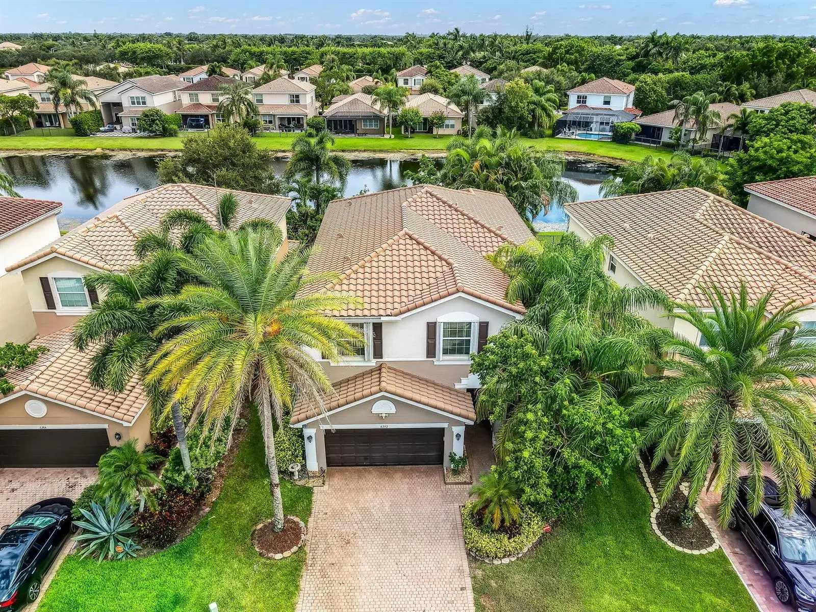 8292 Calabria Lakes Drive, Boynton Beach FL 33473