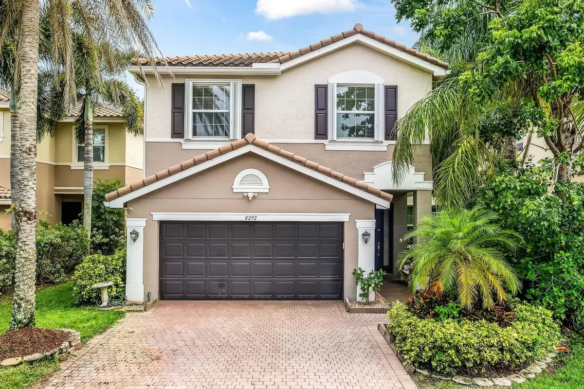 8292 Calabria Lakes Drive, Boynton Beach FL 33473
