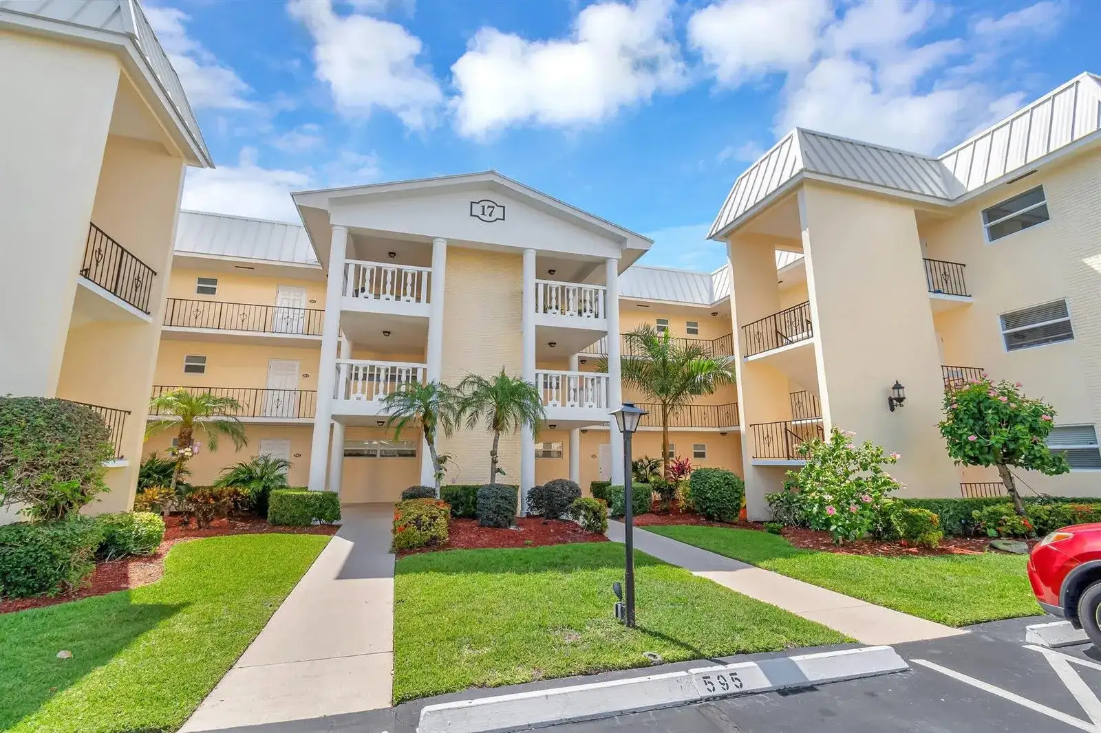 17 Colonial Club Drive # 204, Boynton Beach FL 33435 photo 3