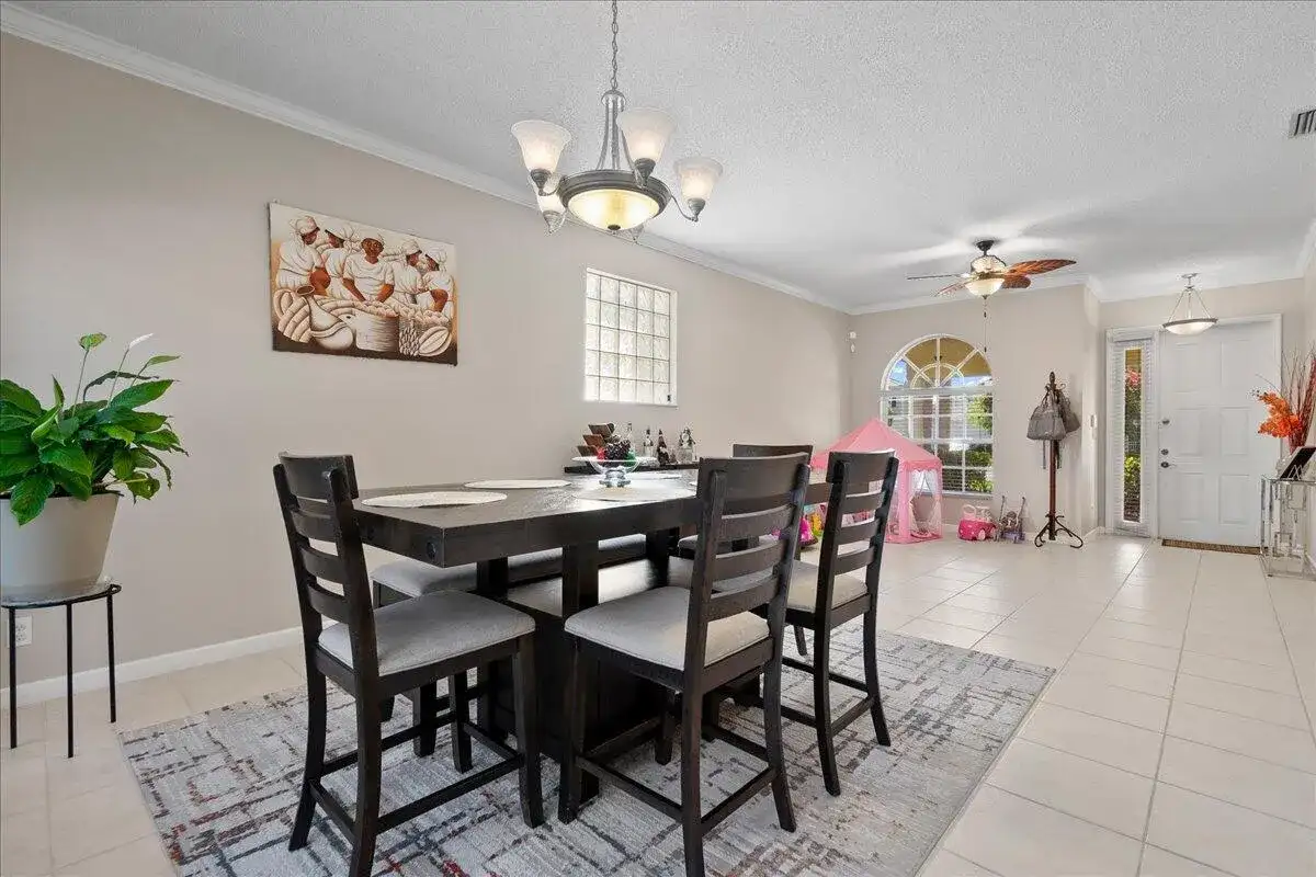 114 Lancaster Way, Royal Palm Beach FL 33414 photo 3