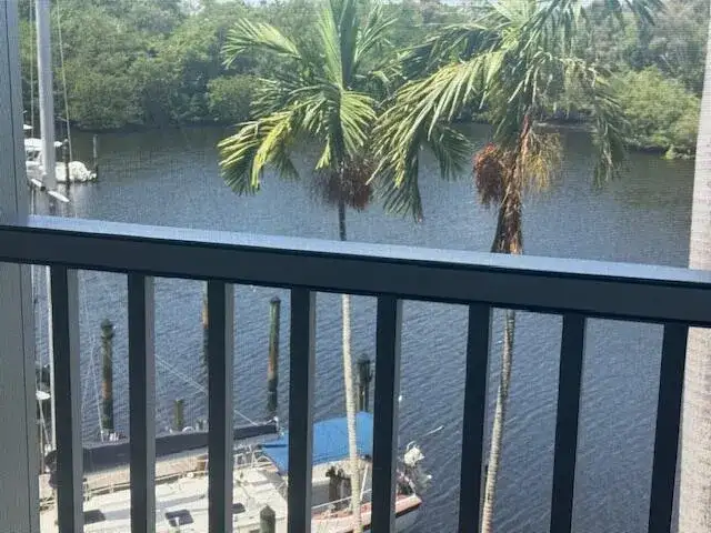 1319 E Hillsboro Boulevard # 412, Deerfield Beach FL 33441 photo 3