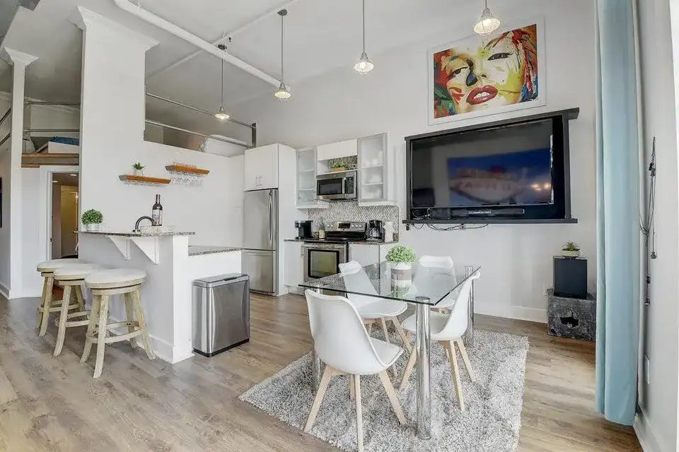 185 NE 4th Avenue # 210, Delray Beach FL 33483