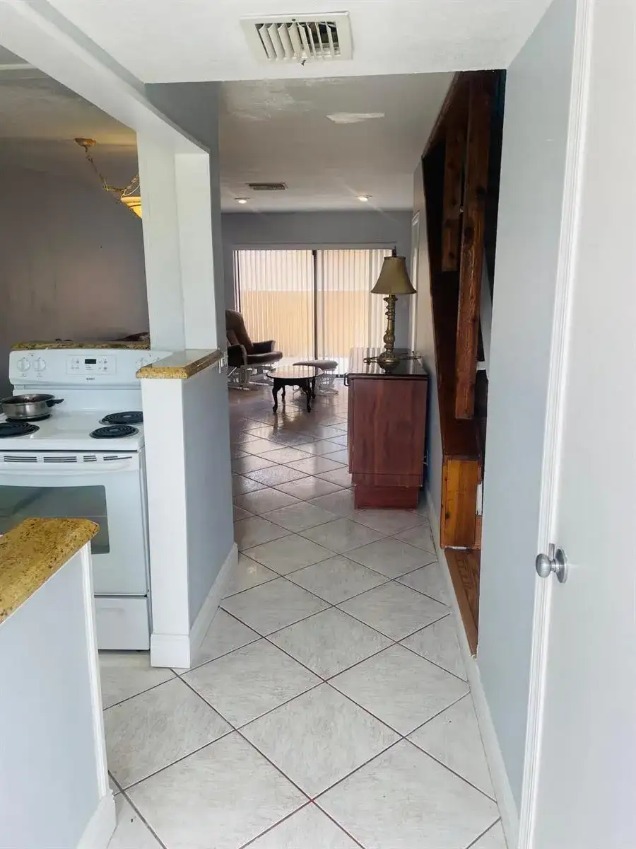 139 Sparrow Drive # 2c, Royal Palm Beach FL 33411 photo 3