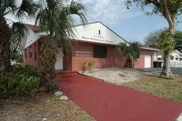 21 NE 168th Street, North Miami Beach FL 33162 photo 3