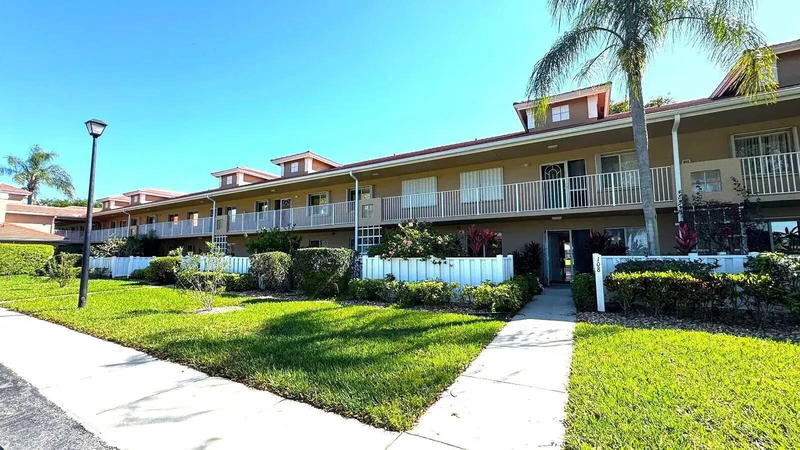 5876 Regal Glen Drive # 108, Boynton Beach FL 33437