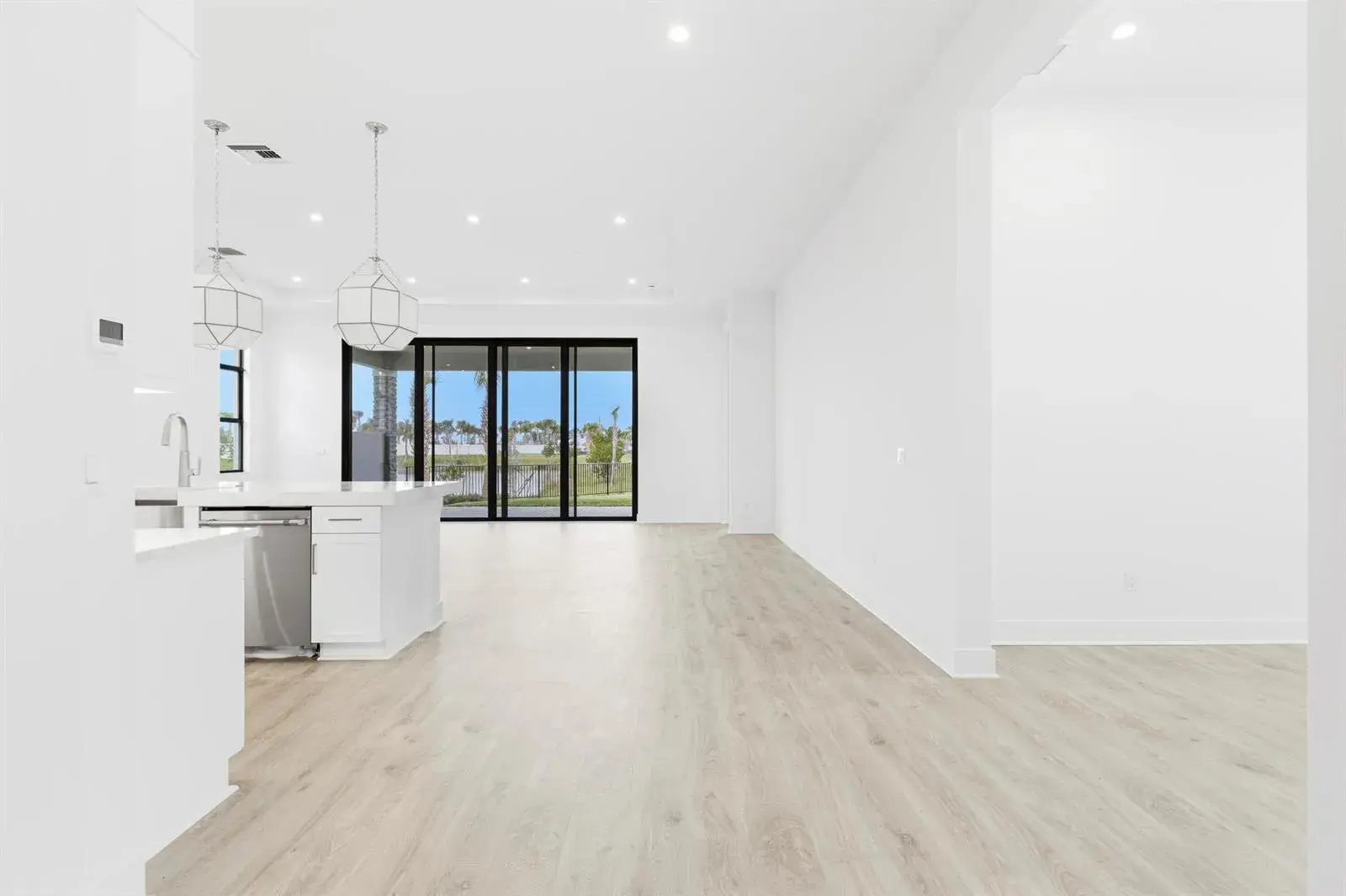 13921 Vivant Drive, Palm Beach Gardens FL 33412
