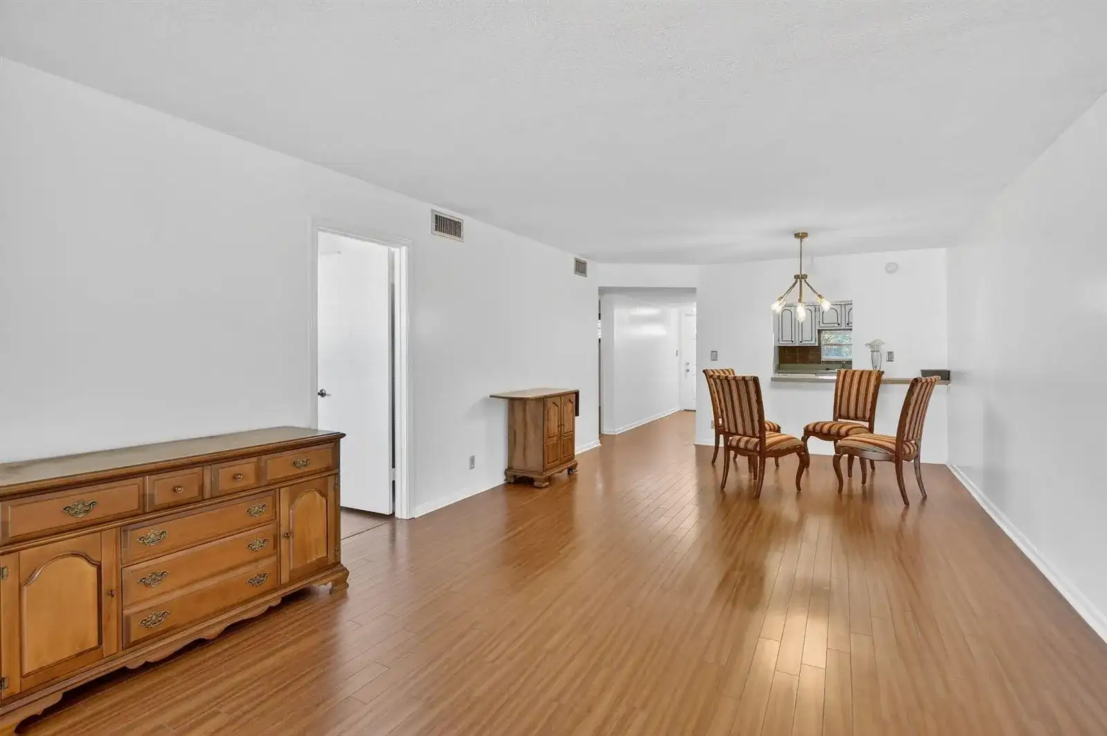 8921 S Hollybrook Boulevard # 209, Pembroke Pines FL 33025 photo 4