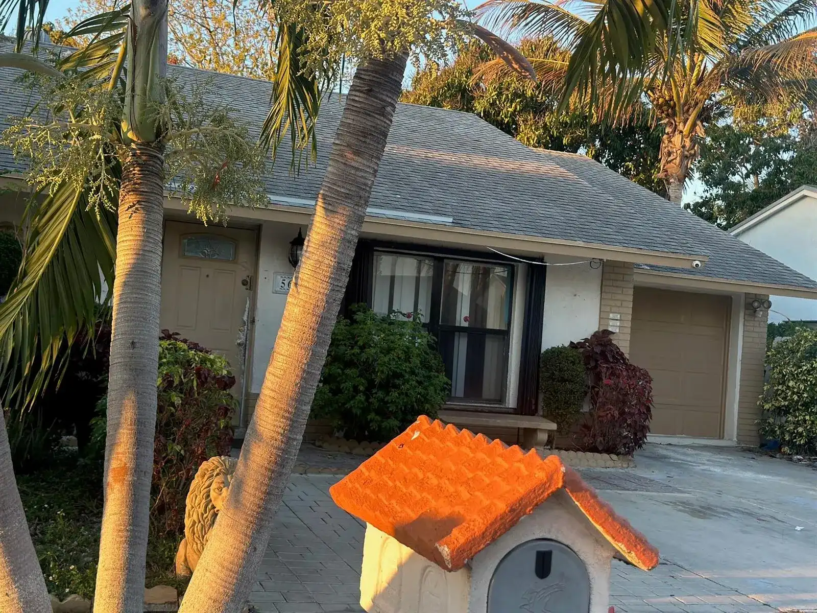 5654 E Ithaca Cir Circle E, Lake Worth FL 33463