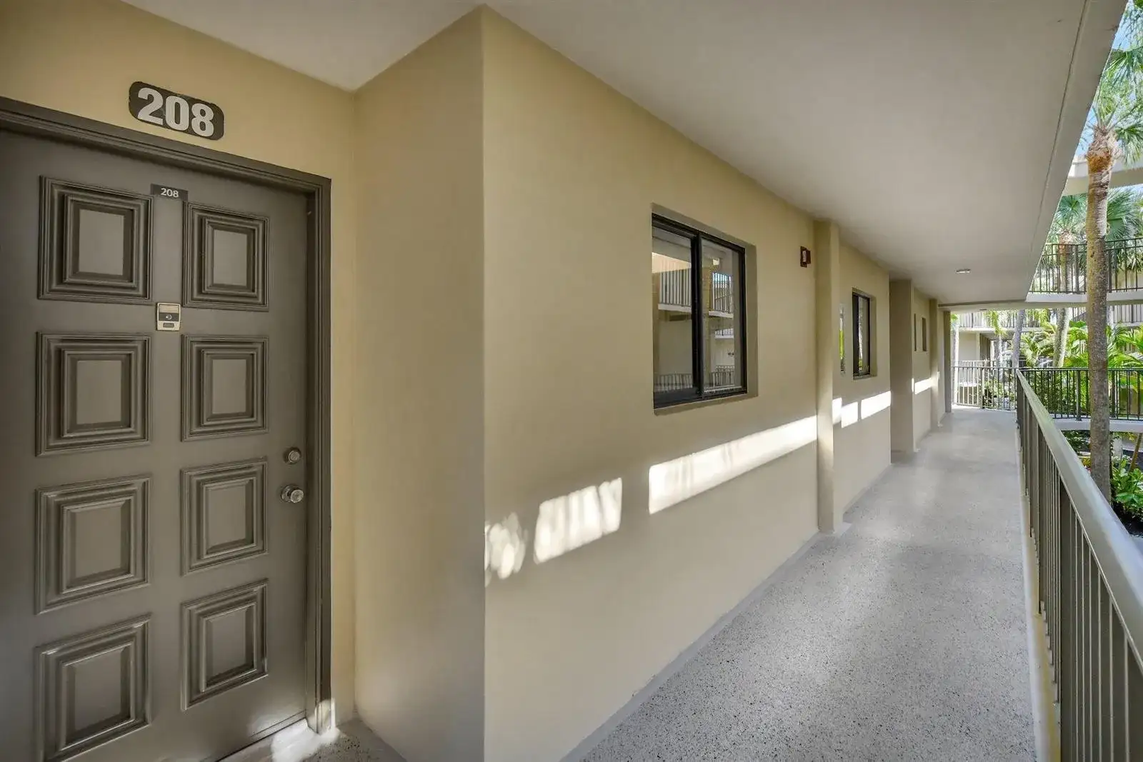 5340 Las Verdes Circle # 208, Delray Beach FL 33484 photo 3