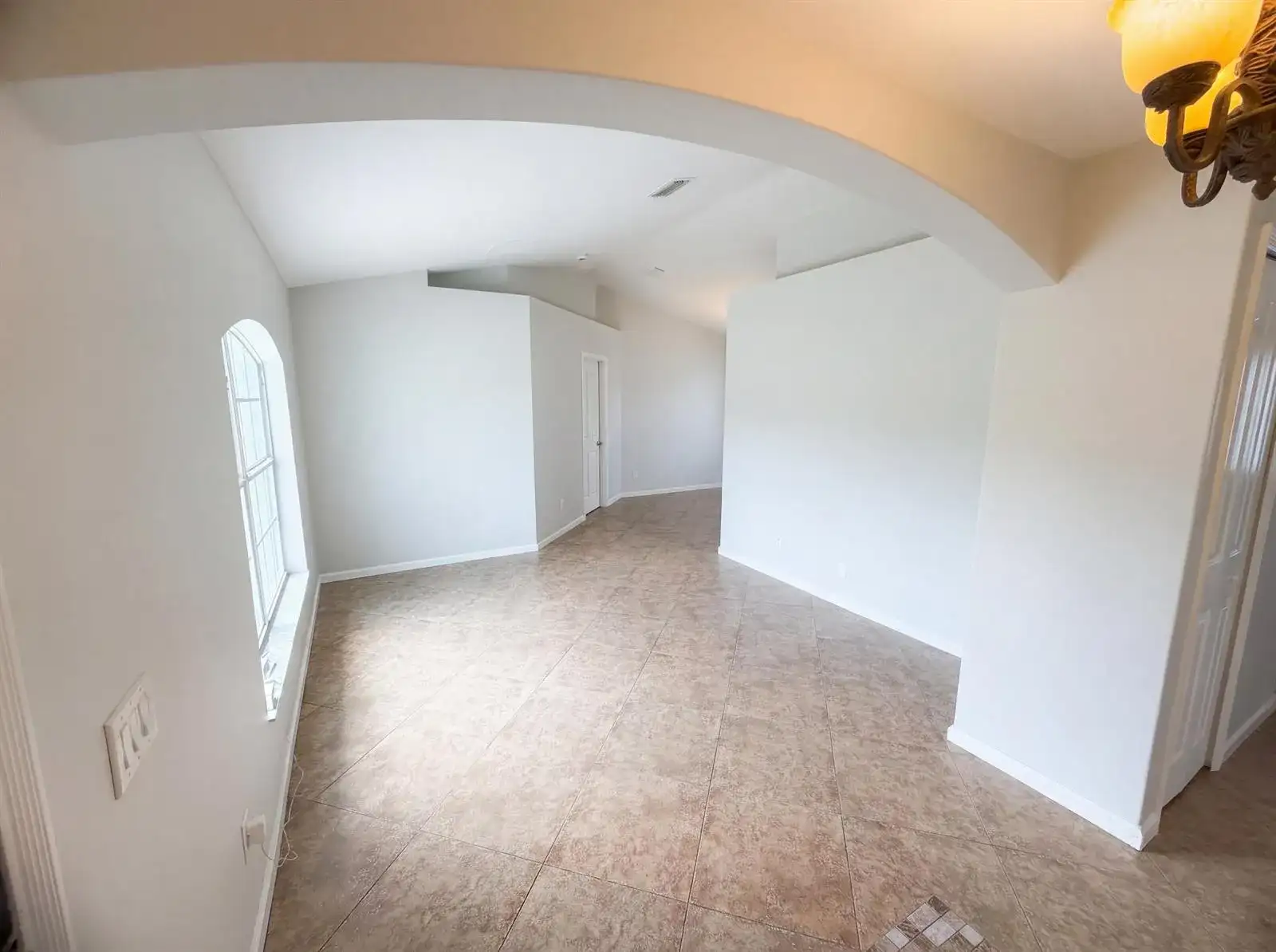 2332 SE Berkshire Boulevard, FL 34952 photo 3