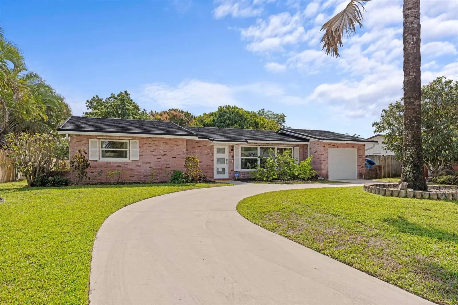 324 Sandpiper Avenue, Royal Palm Beach FL 33411