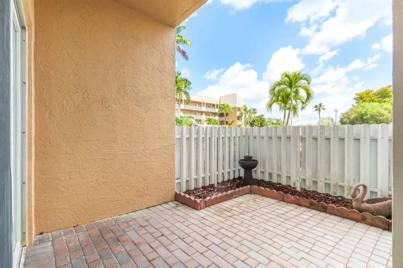 7623 Southampton Terrace # 102, Tamarac FL 33321 photo 4