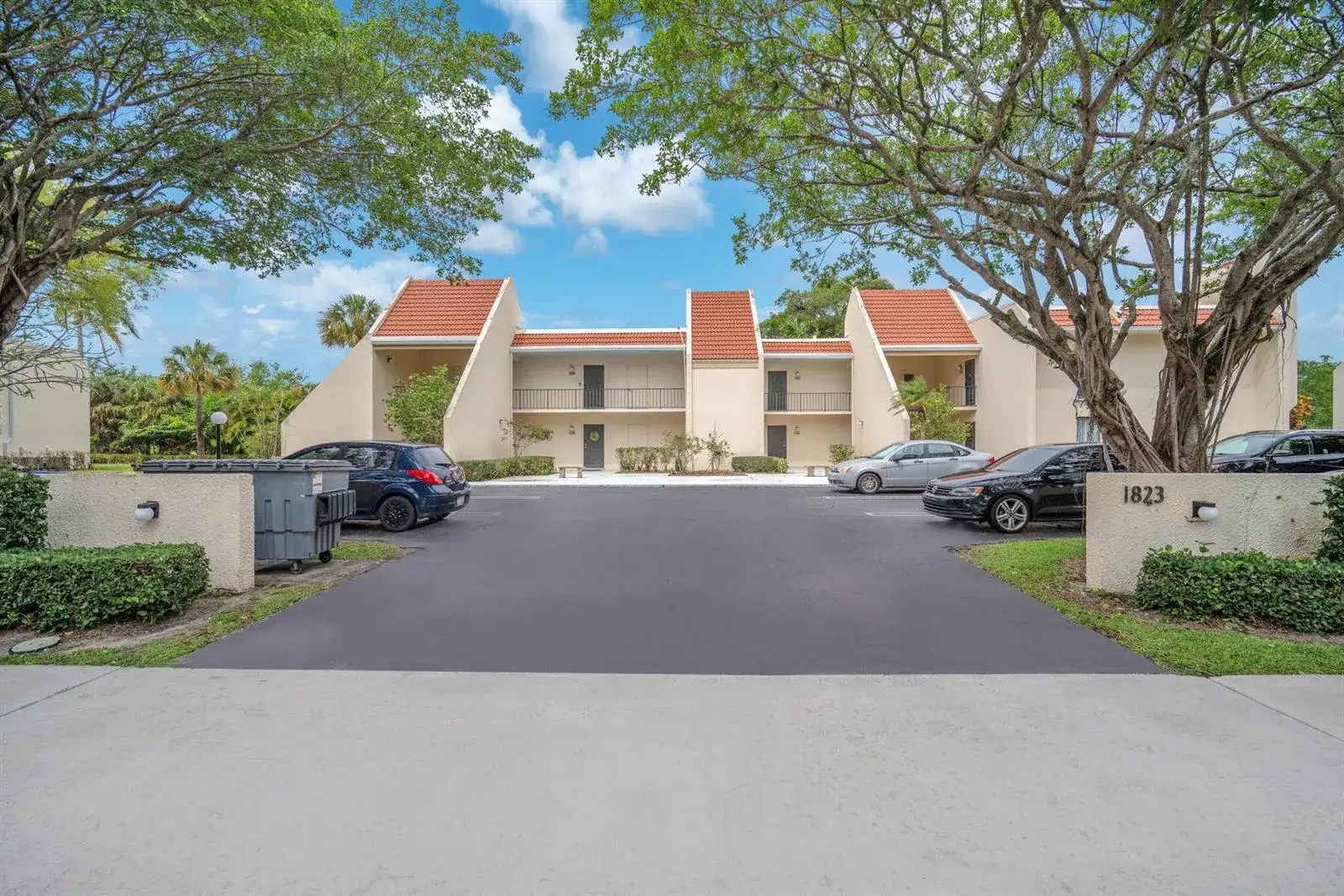1823 Presidential Way # E101, West Palm Beach FL 33401