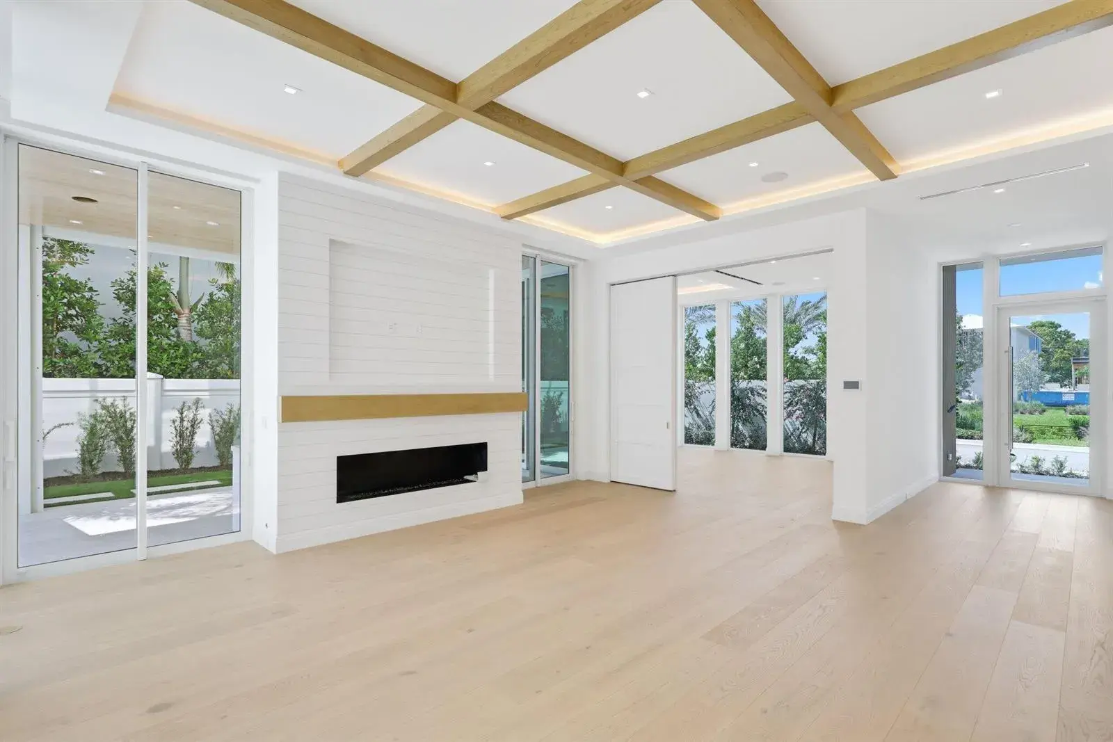 330 Grove Place, Delray Beach FL 33444