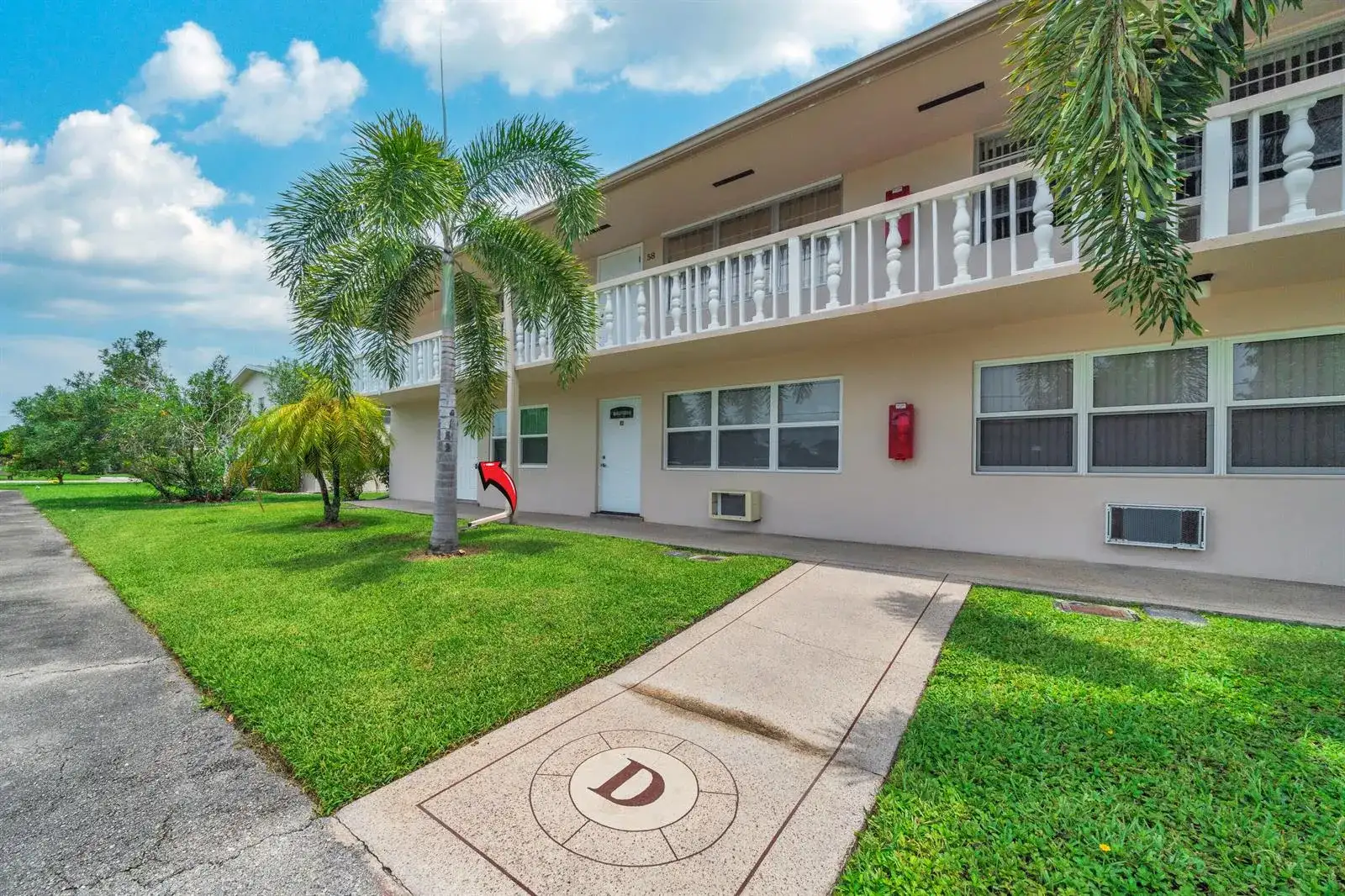 49 Hastings # D, West Palm Beach FL 33417 photo 3