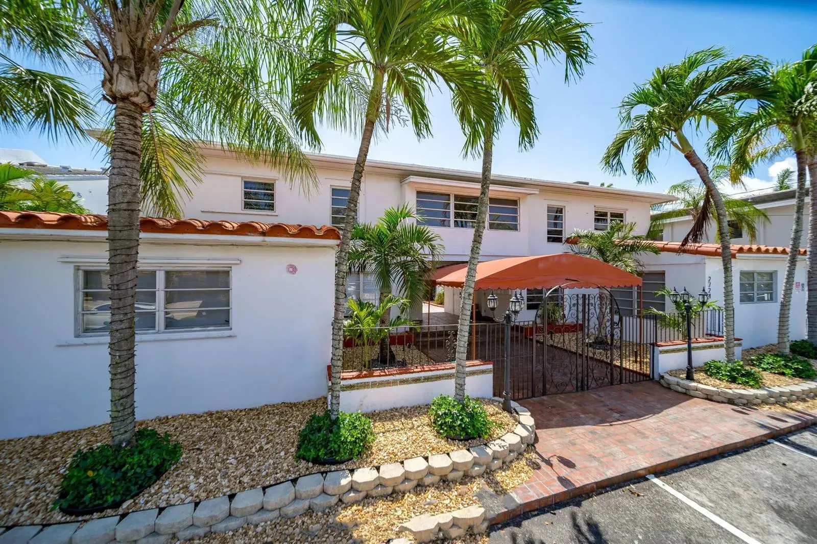 2724 NE 14th Street # 6, Fort Lauderdale FL 33304