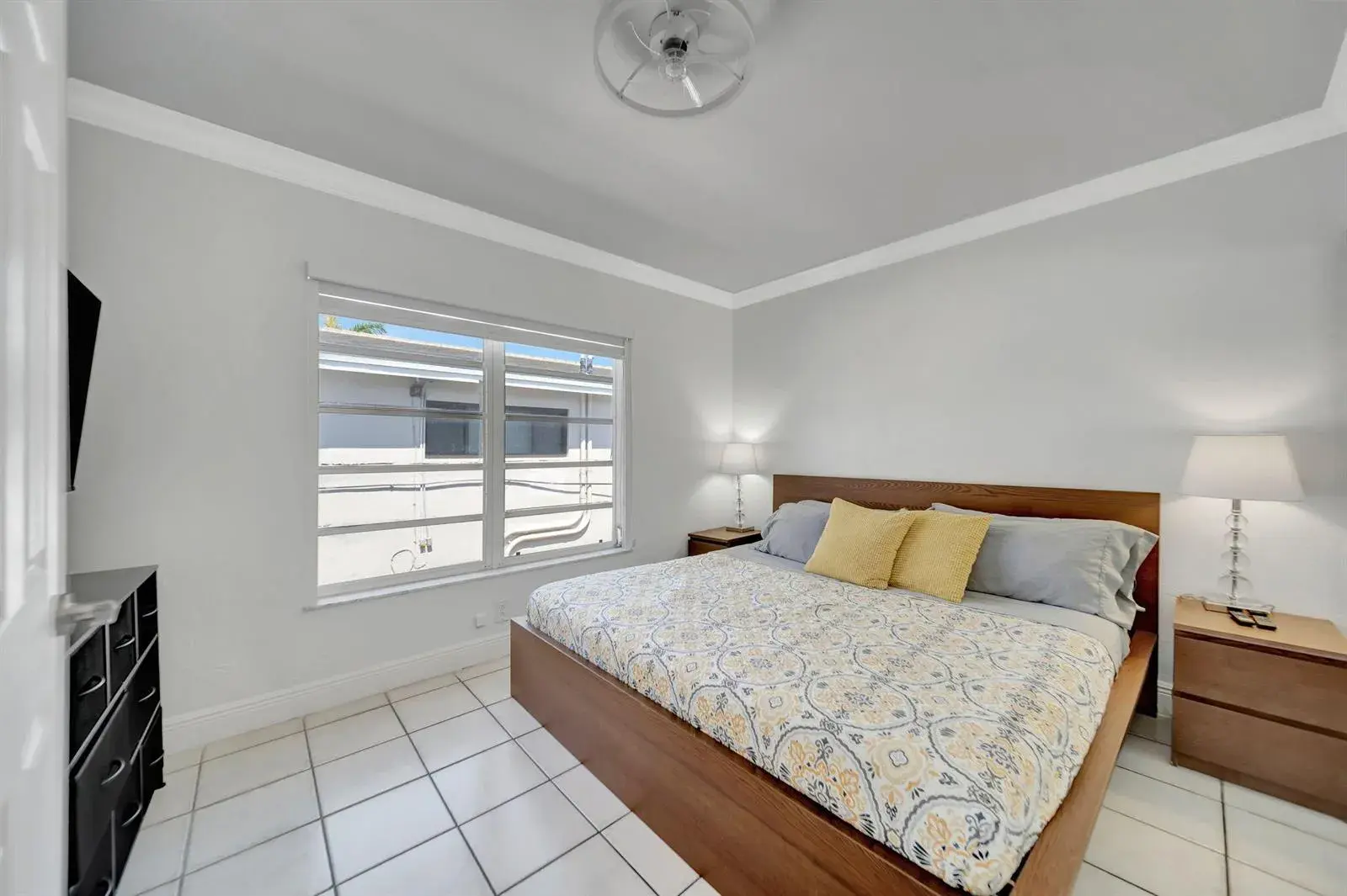 2724 NE 14th Street # 5, Fort Lauderdale FL 33304