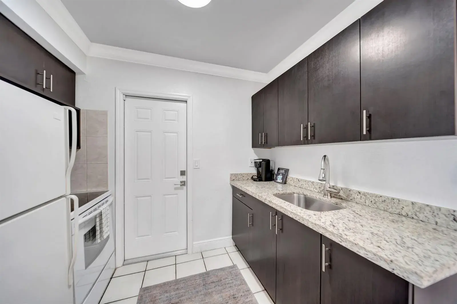 2724 NE 14th Street # 5, Fort Lauderdale FL 33304