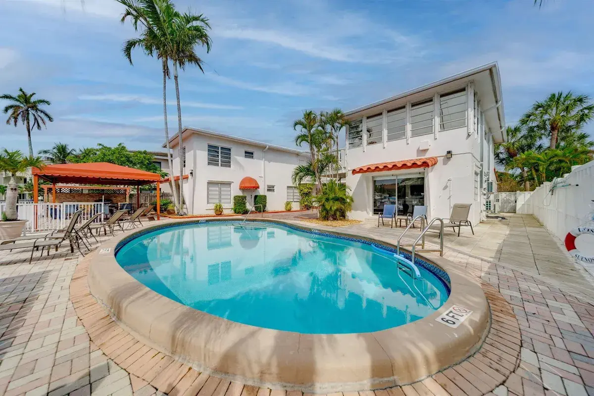 2724 NE 14th Street # 5, Fort Lauderdale FL 33304