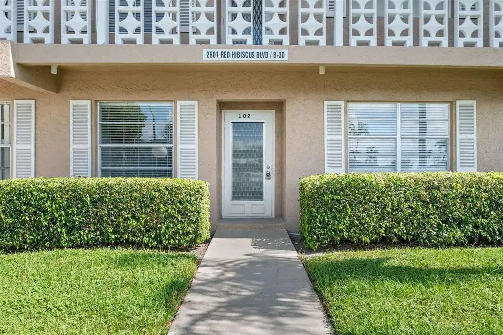 2601 Red Hibiscus Boulevard, Delray Beach FL 33445 photo 3