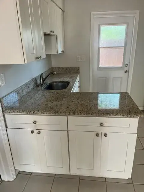1129 NE 17th Terrace # 4, Fort Lauderdale FL 33304