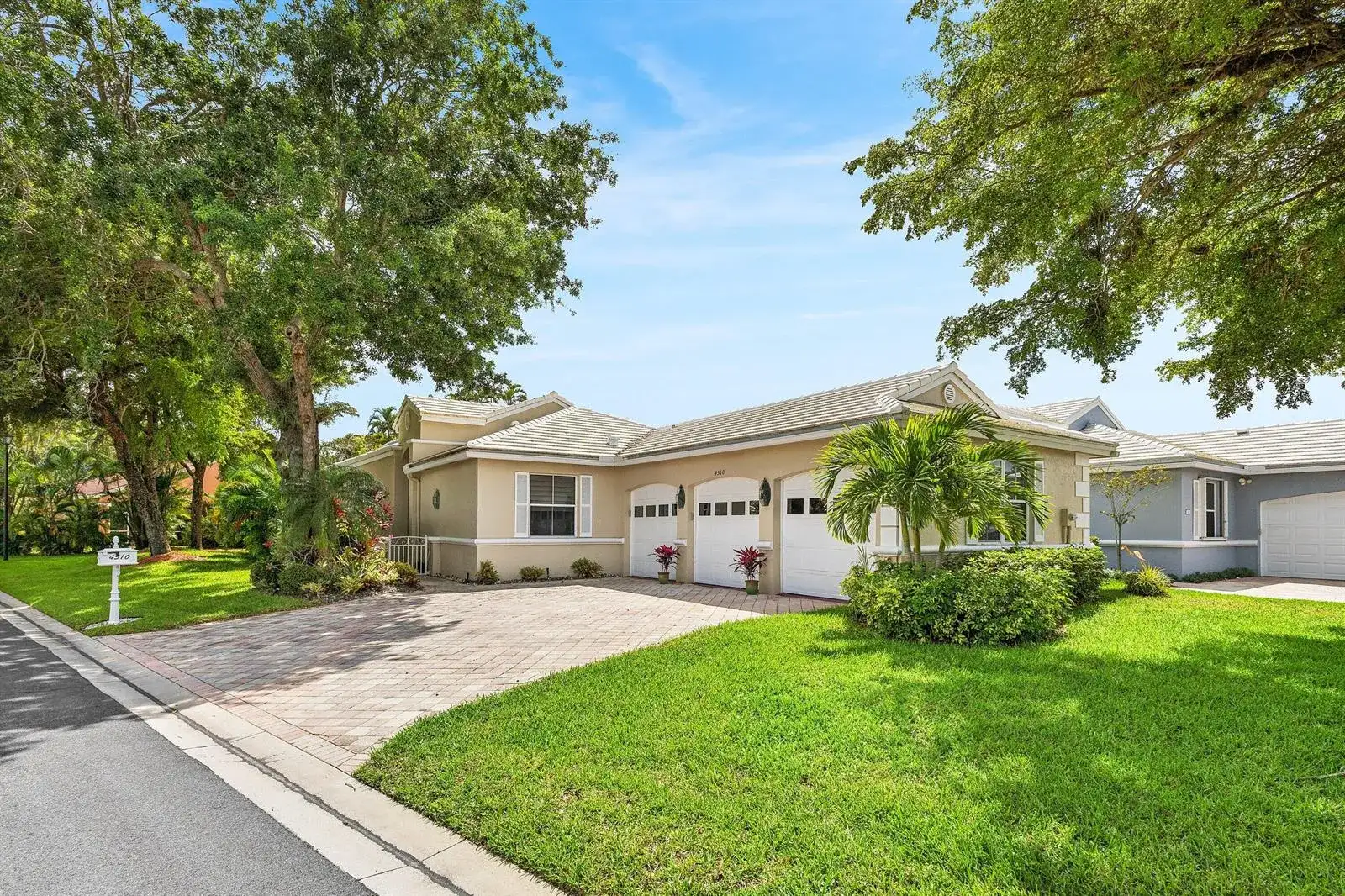 4510 Kensington Park Way, Wellington FL 33449 photo 2