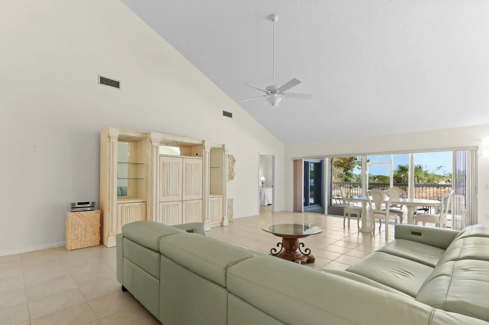 327 Ridge Road, Jupiter FL 33477