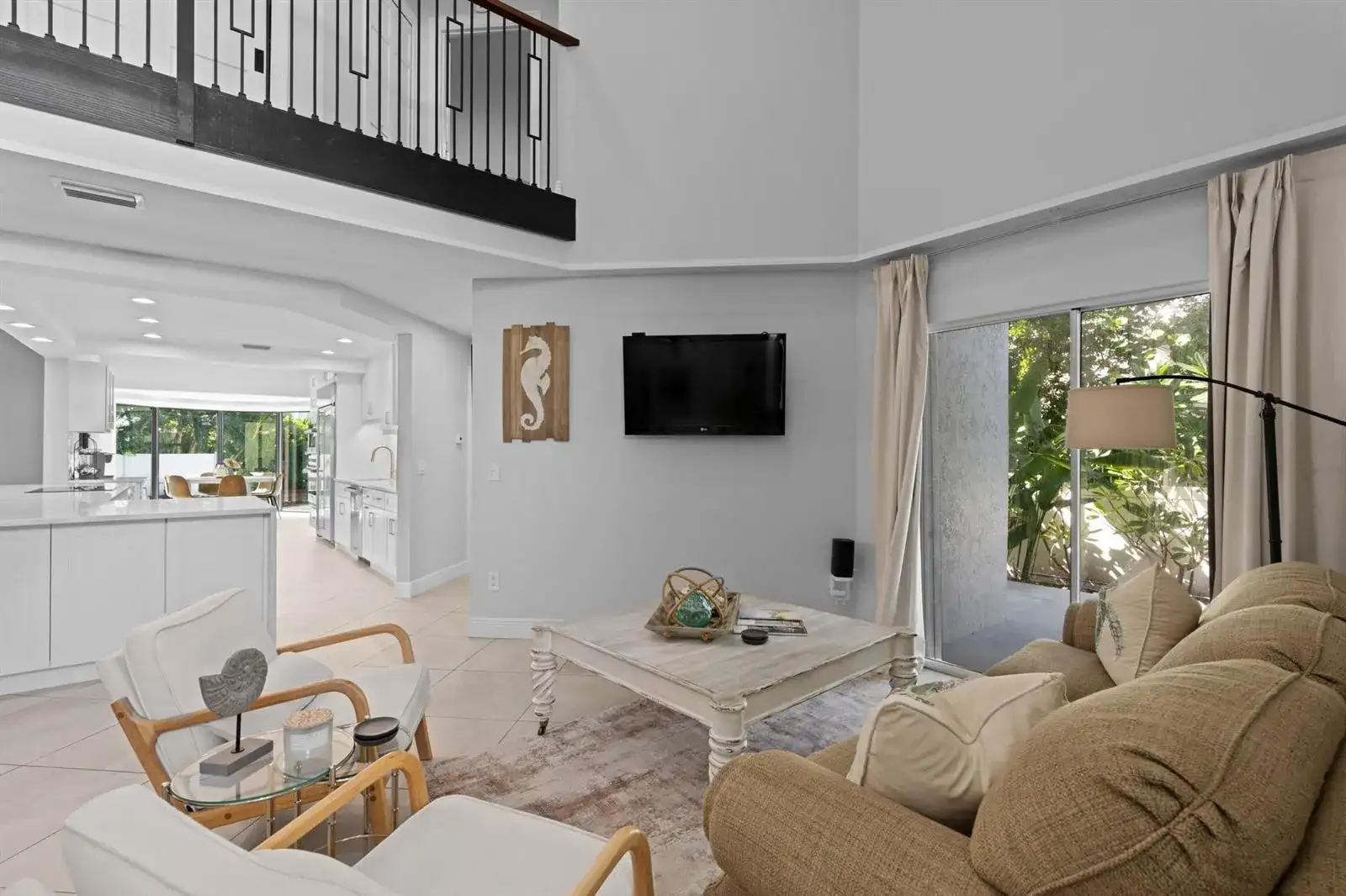 1050 Brooks Lane, Delray Beach FL 33483 photo 4