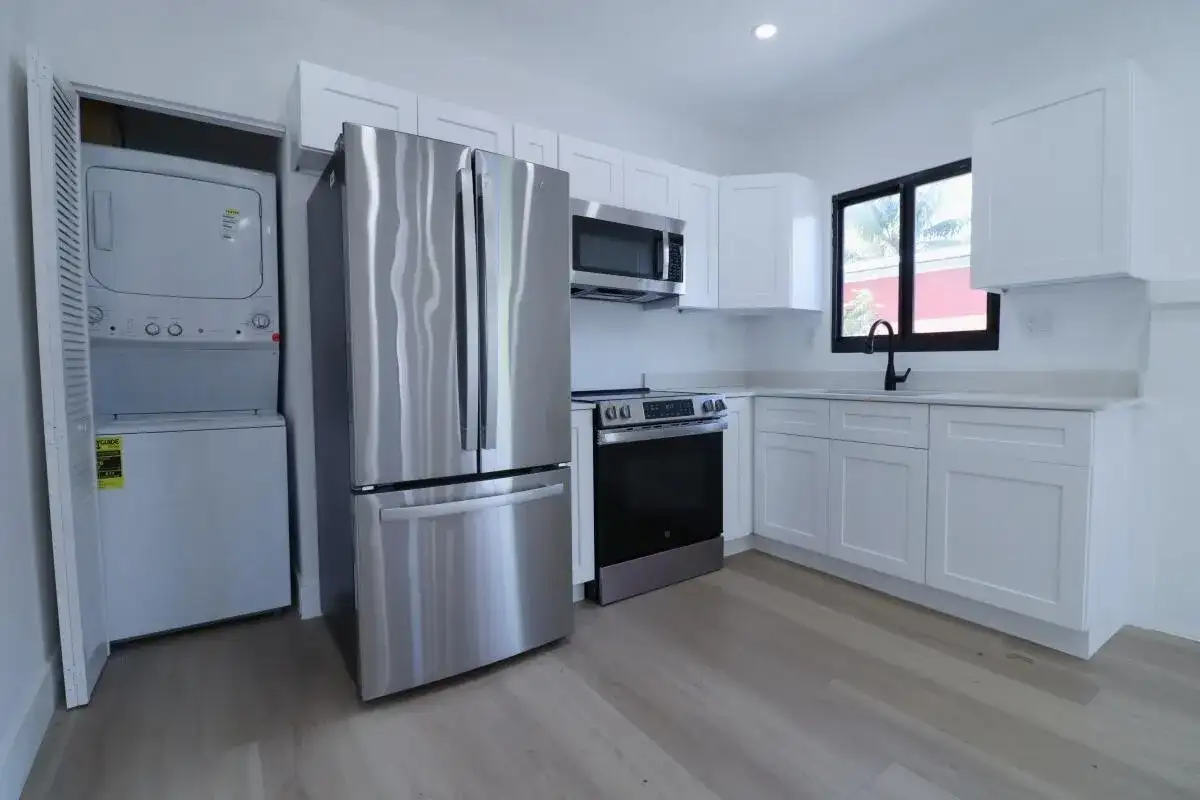 3040 NW 13th Avenue # 1, Miami FL 33142 photo 4