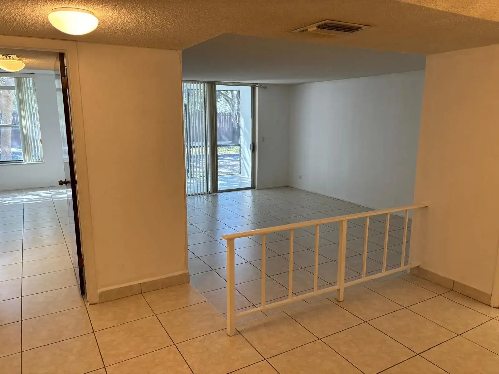 3650 Inverrary Drive # 1k, Lauderhill FL 33319 photo 5