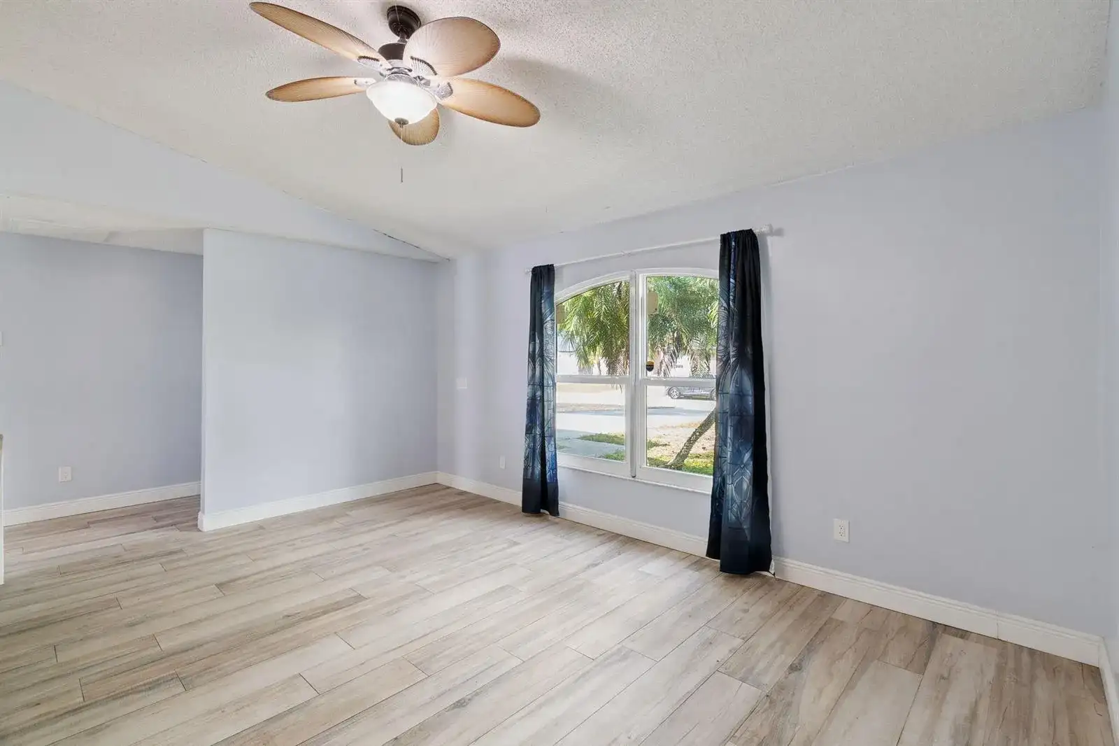 3349 SW Frankford Street, Port St. Lucie FL 34953 photo 4
