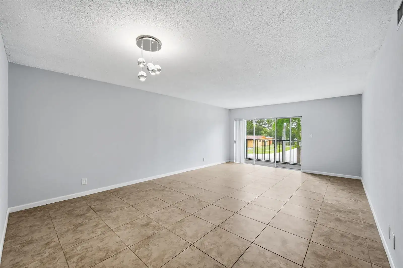 7541 NW 16th Street # 1211, Plantation FL 33313 photo 5