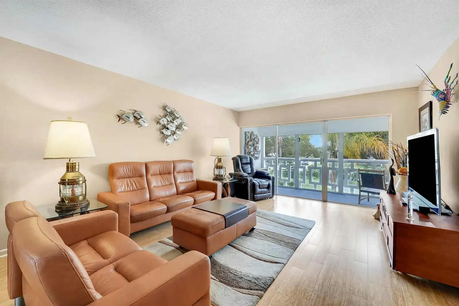 331 Tequesta Drive # 213, Tequesta FL 33469