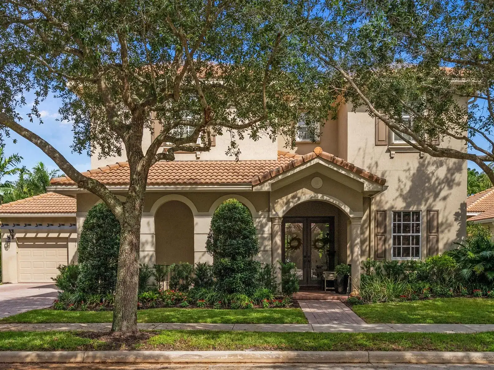 175 Via Rosina, Jupiter FL 33458