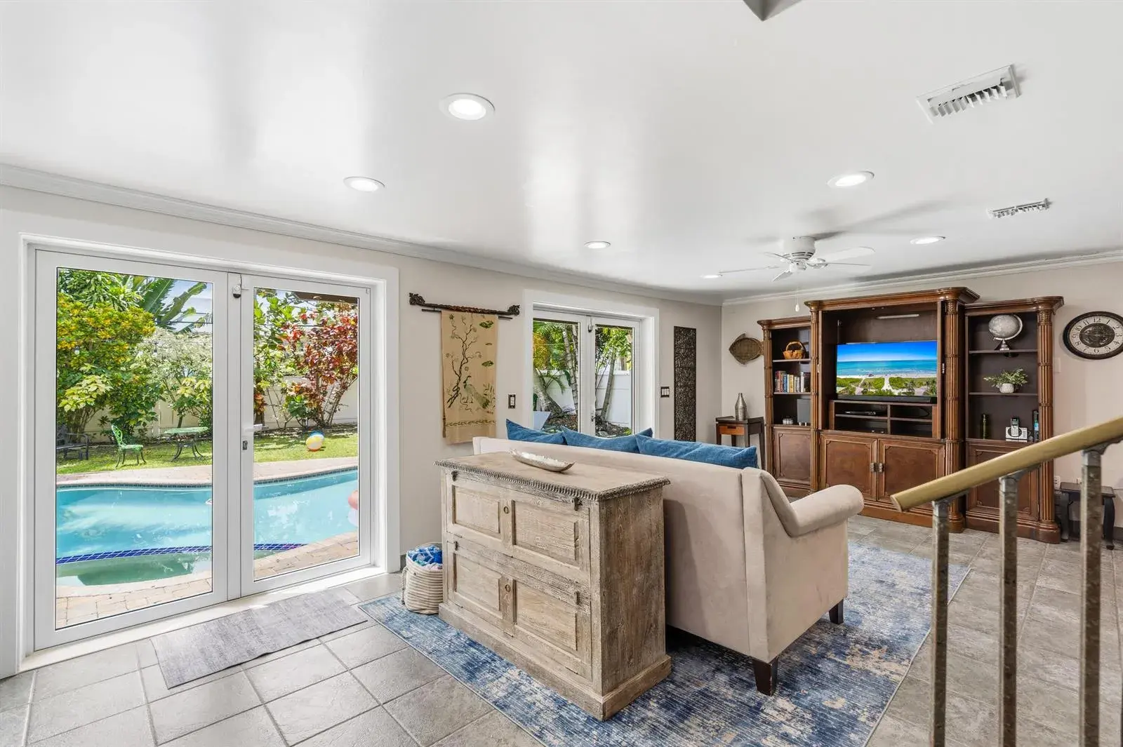 614 SE 5th Court, Fort Lauderdale FL 33301