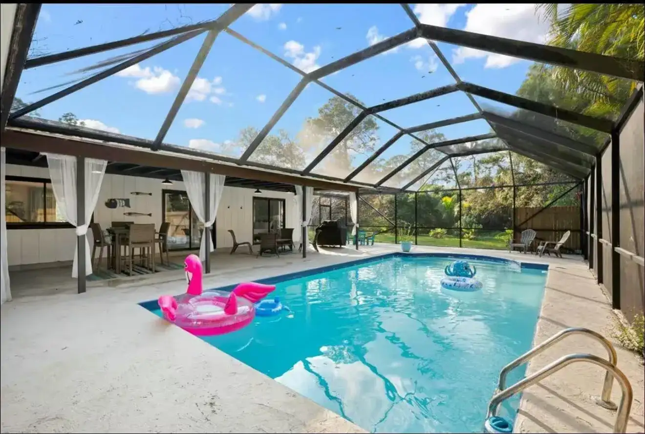 11405 N 175th Rd Road N, FL 33478 photo 2